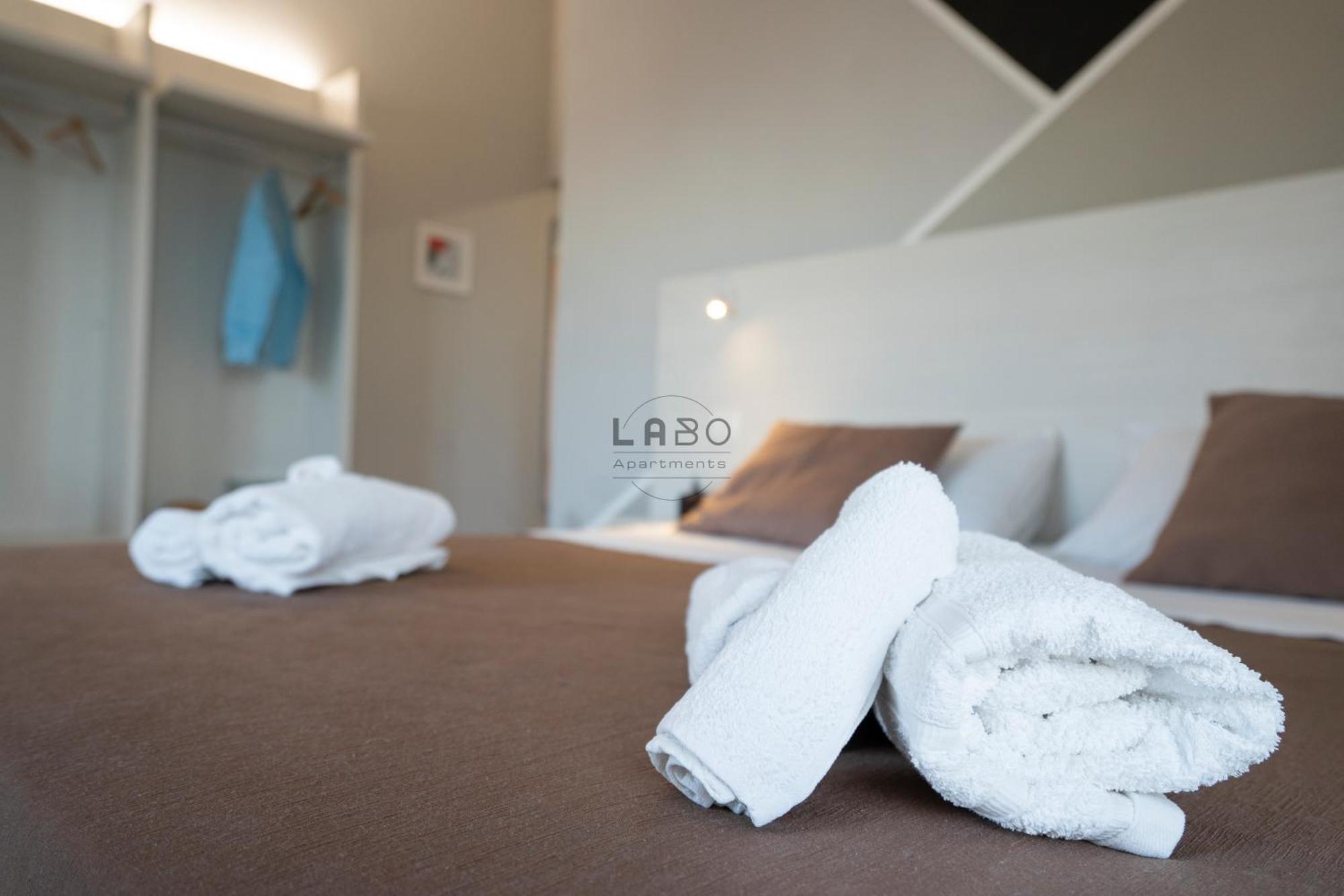 Agape Rooms In Тропея Экстерьер фото