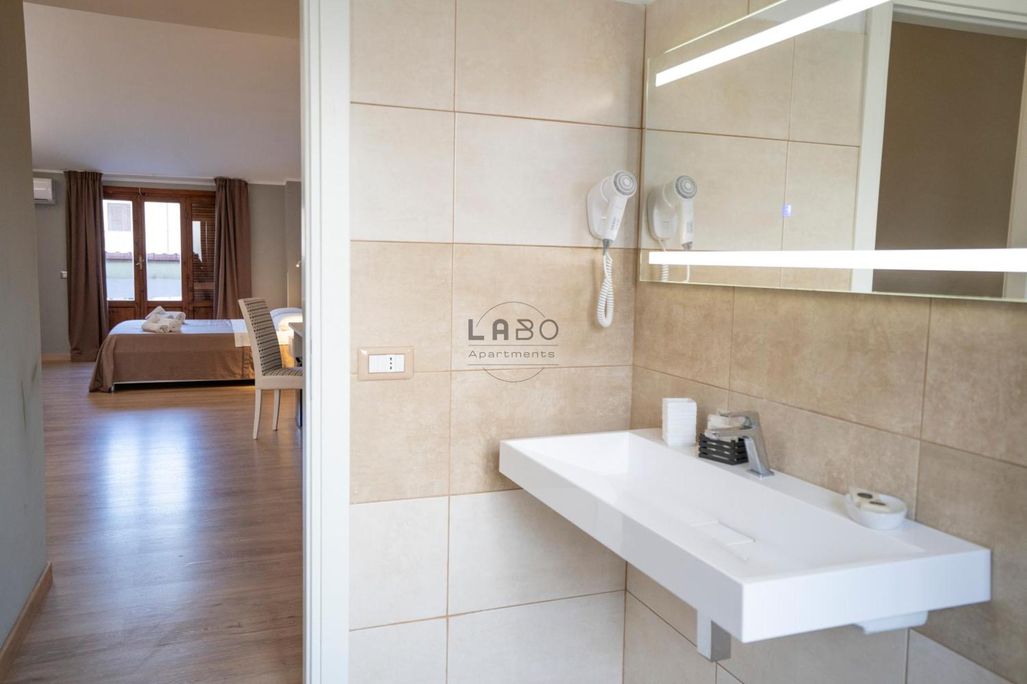 Agape Rooms In Тропея Экстерьер фото