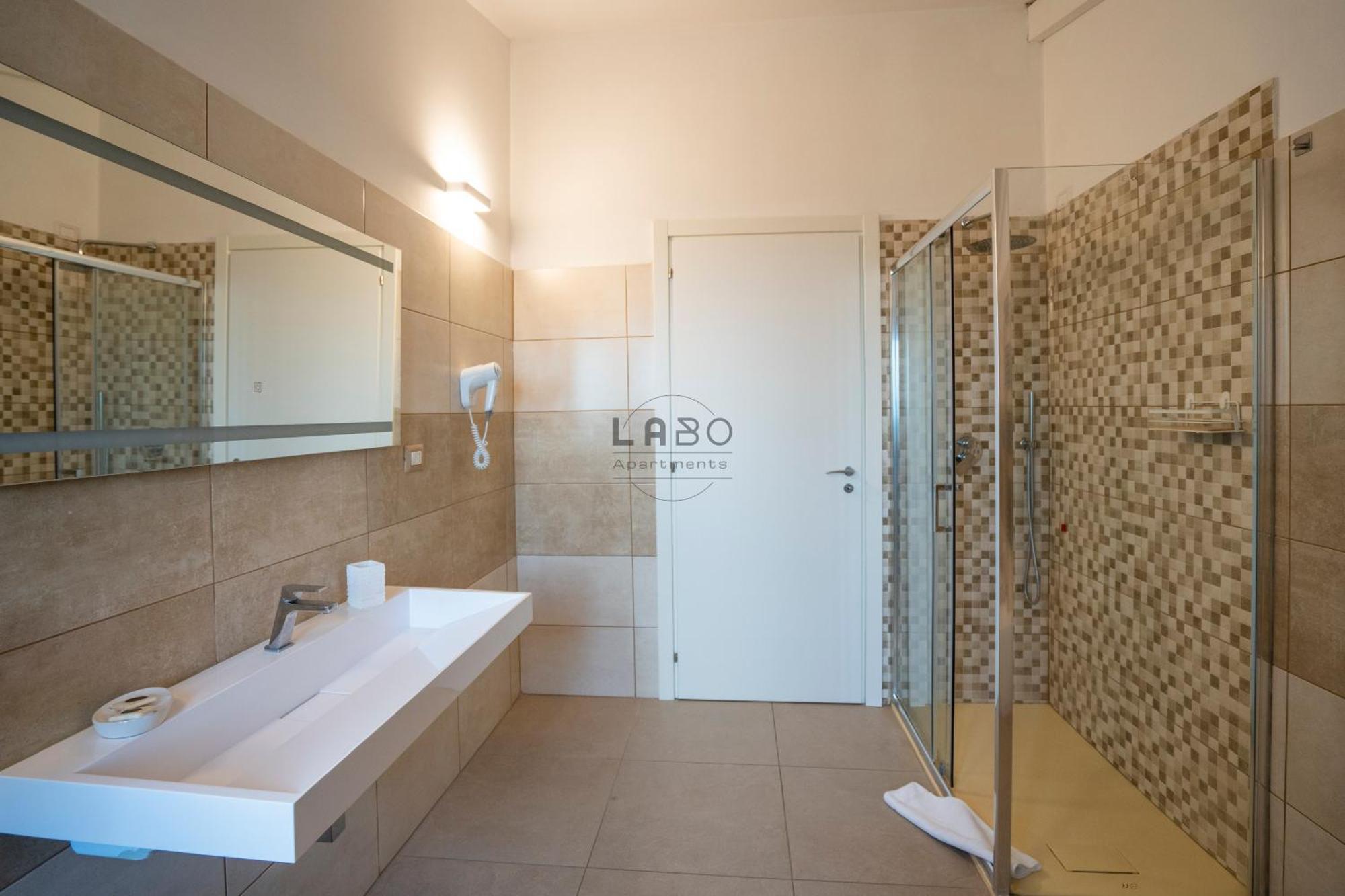 Agape Rooms In Тропея Экстерьер фото