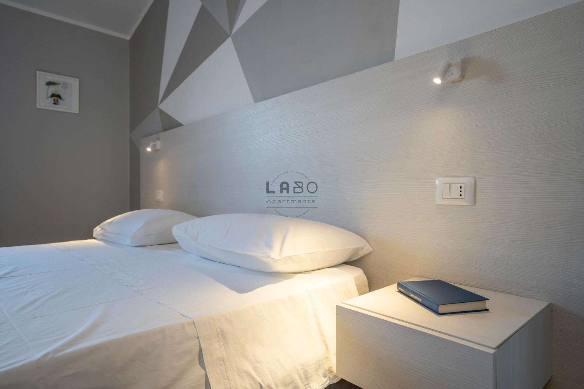 Agape Rooms In Тропея Экстерьер фото
