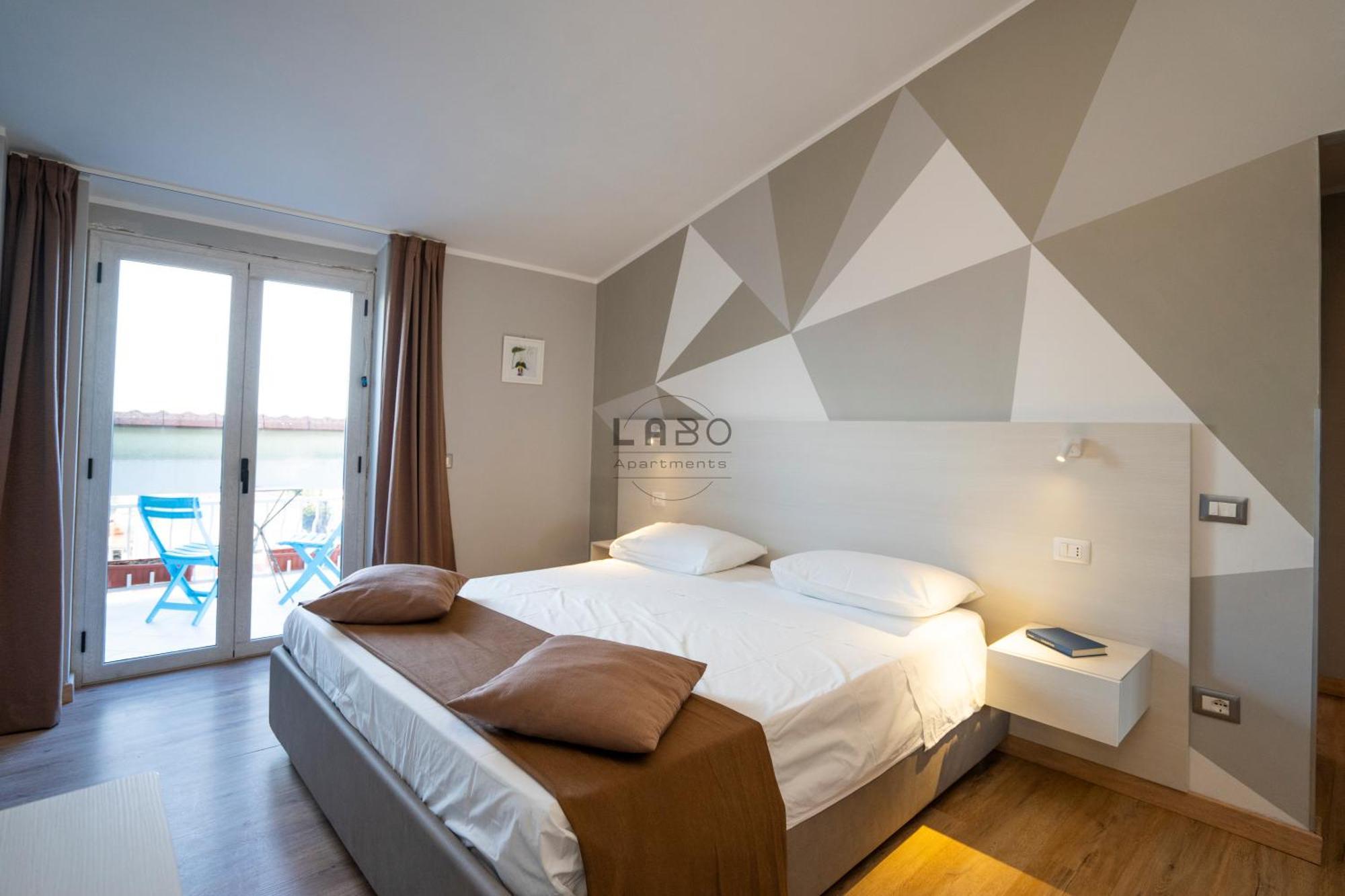 Agape Rooms In Тропея Экстерьер фото