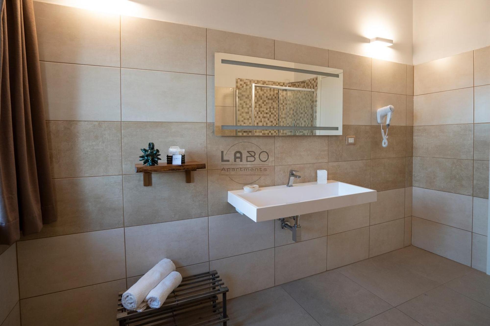 Agape Rooms In Тропея Экстерьер фото