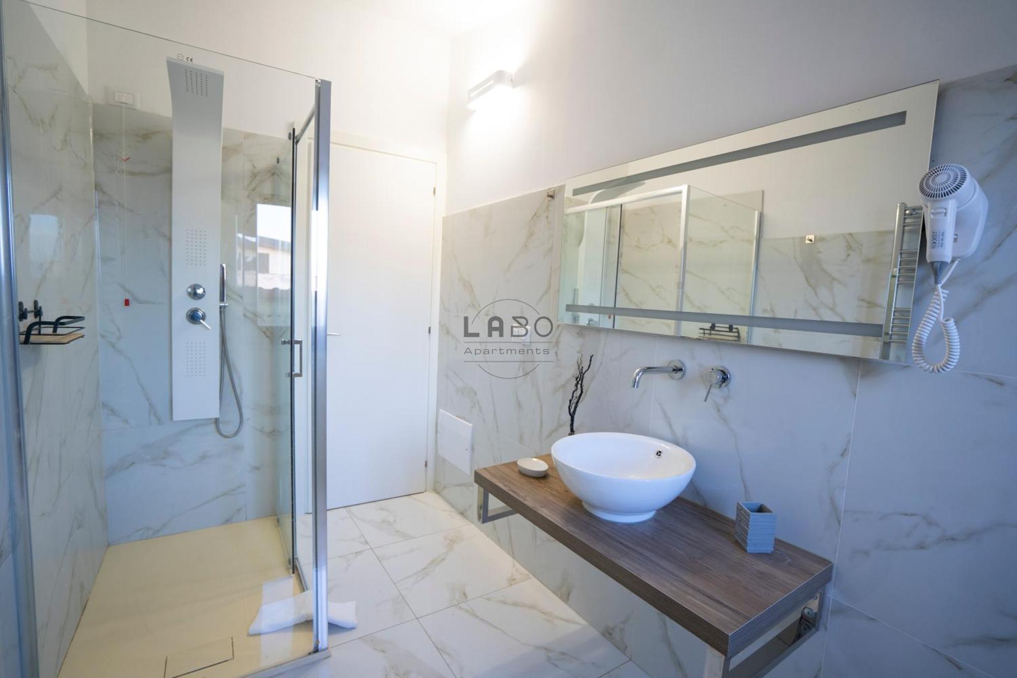 Agape Rooms In Тропея Экстерьер фото